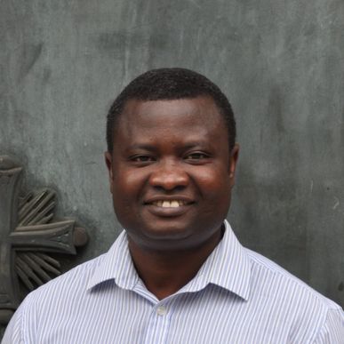 Pfr. Stephen Doudu