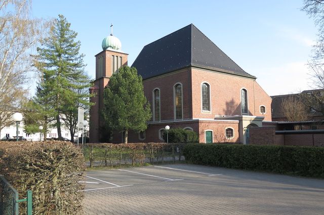 Salvator Hauptbild Außen