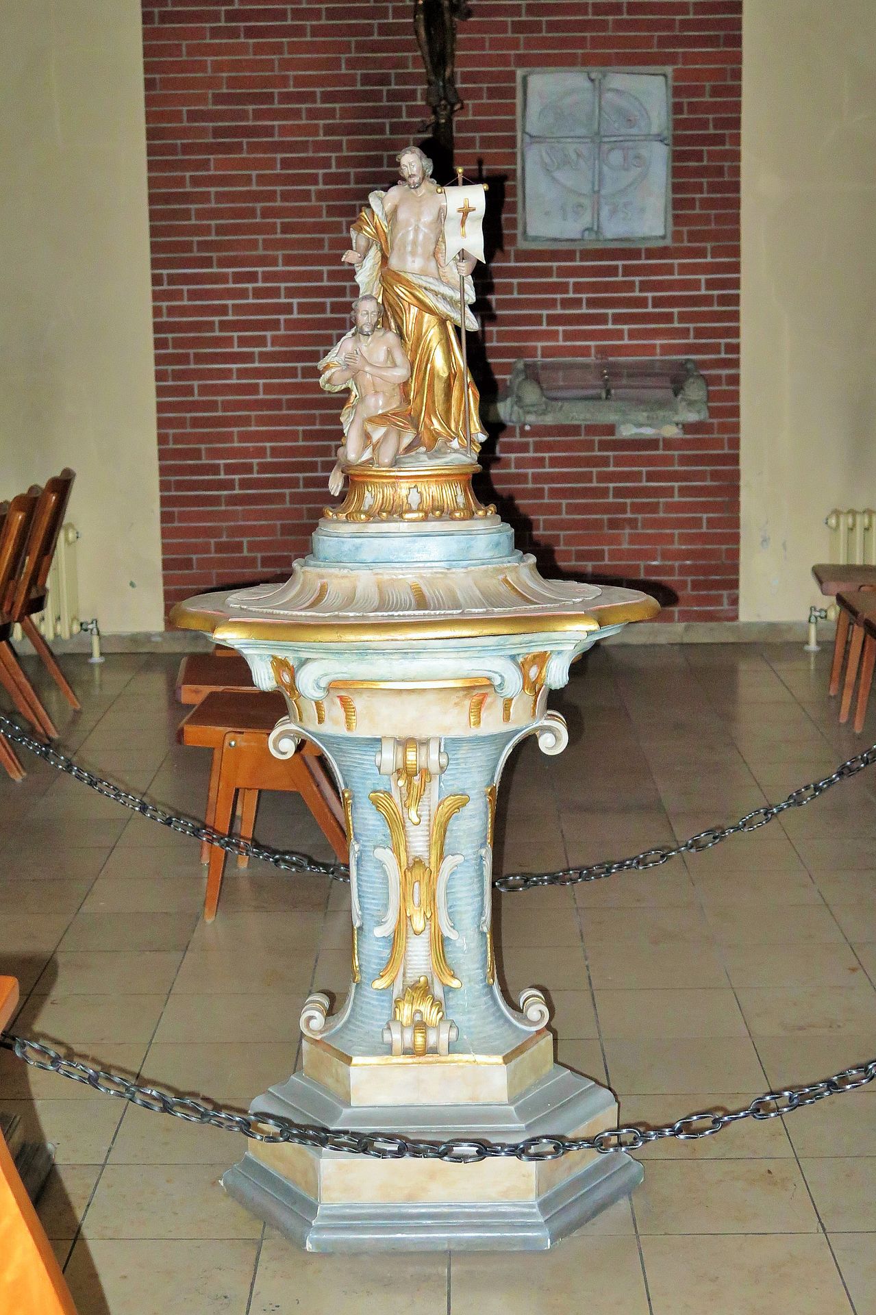 Salvator Taufbrunnen